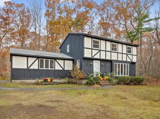 21 Mill Ridge Rd, Cumberland, ME 04021