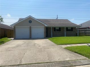 3928 Crossmoor Dr, Marrero, LA 70072