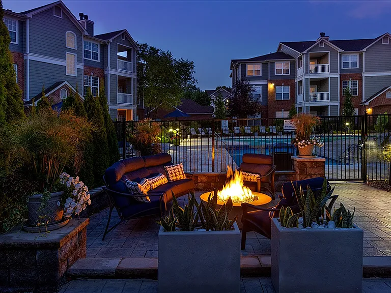 Lake Clearwater Apartments — Photo 50