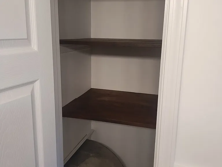 244 Sterling Rd — Photo 36