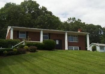 1st image of 295 Huckleberry Tpke