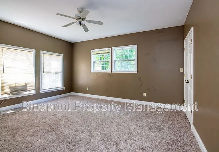1720 Cullman Ave #3 — Photo 8