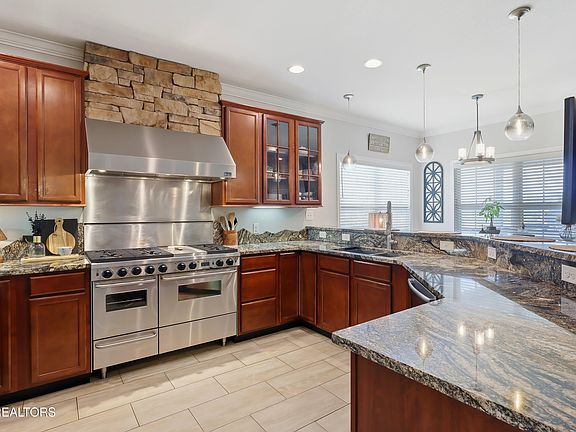 4th image of 5577 Meadow Wells Dr