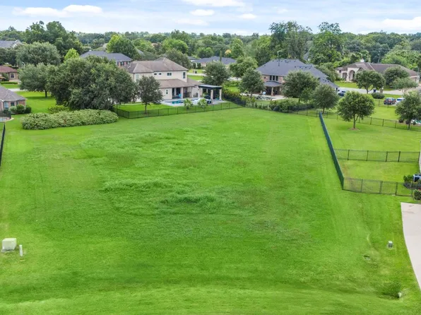4402 Maravilla Ln, Richmond, TX 77406