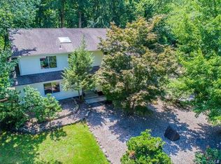 13 Ross Ave, Chestnut Ridge, NY 10977