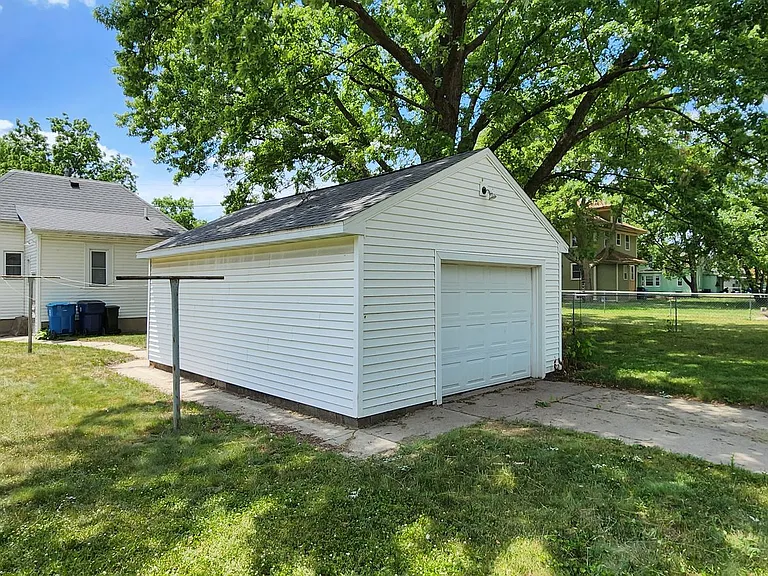 314 Conger St — Photo 5