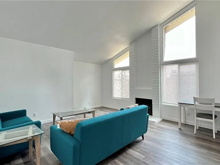 2061 W Redlands Blvd #20D — Photo 4