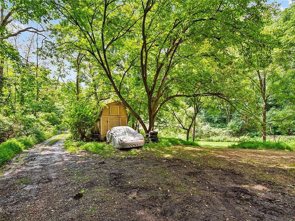 4th image of 5740 Mamont Rd