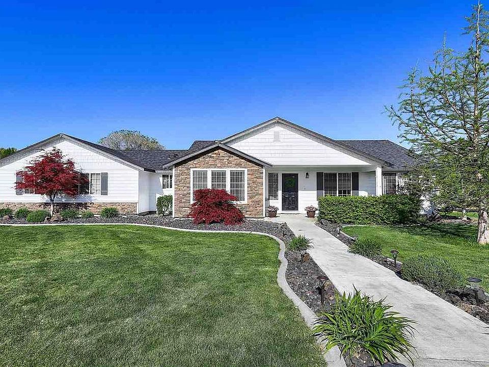1st image of 3508 Chardonnay Dr