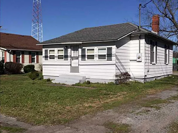 44 W Windsor Blvd, Windsor, VA 23487