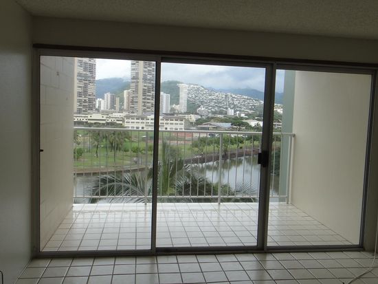 2211 Ala Wai Blvd APT 814, Honolulu, HI 96815
