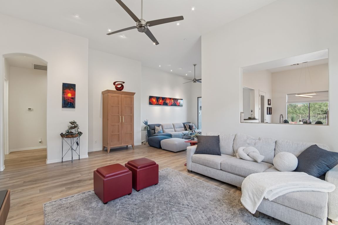 next background image