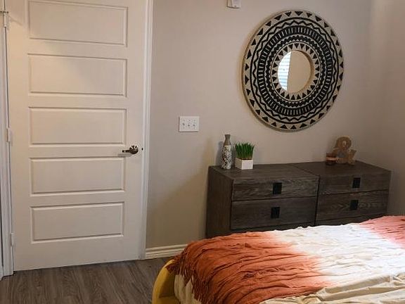 5th image of 104 Bettie Mae Way APT 4301