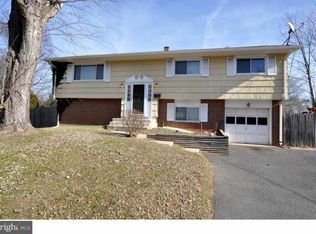 28 Compton Way, Hamilton, NJ 08690