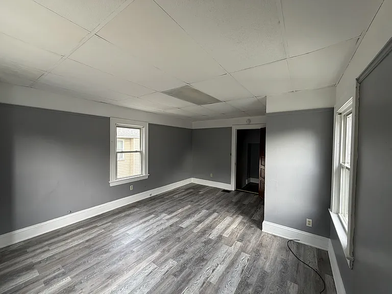 18826 Sloane Ave — Photo 12
