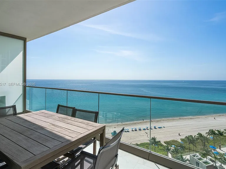 18975 Collins Ave #1104 — Photo 4