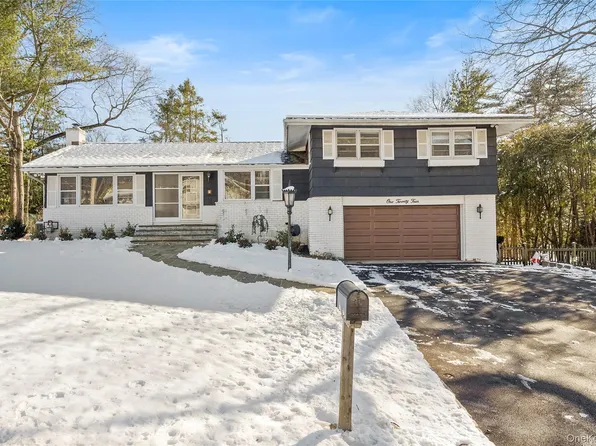 124 Hillandale Drive, New Rochelle, NY 10804