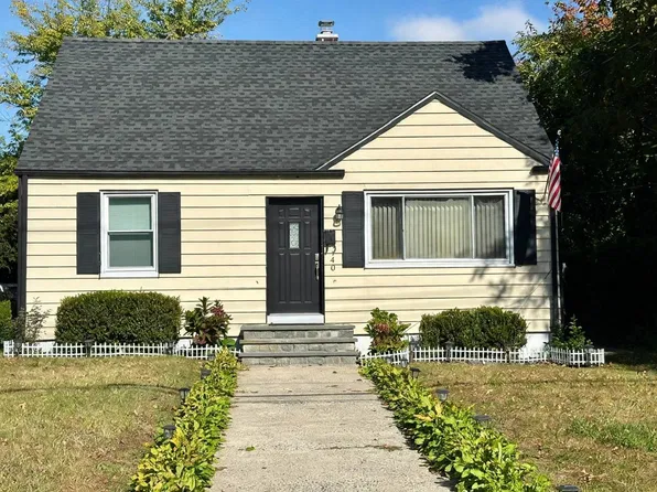 40 Riverdale Ave, White Plains, NY 10607