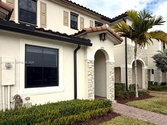 4th image of 11855 SW 246th Ter