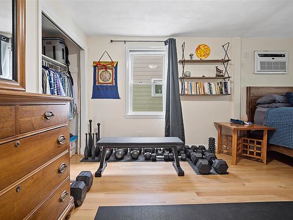 5th image of 57 Waterhouse St #1