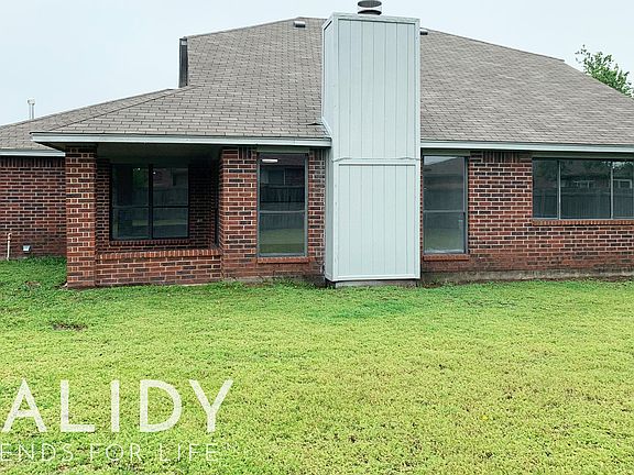 5th image of 15108 Todd Way