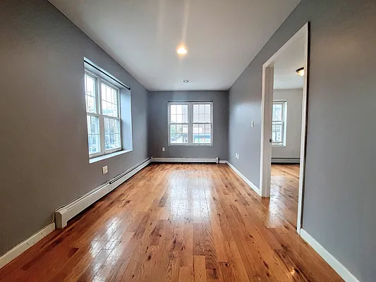 Rented by Bright Villas LLC | media 25