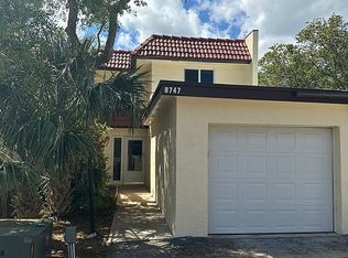 8747 Seagrape Ct, Cape Canaveral, FL 32920