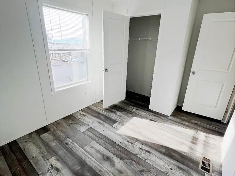 2 Cloverleaf Ct — Photo 8
