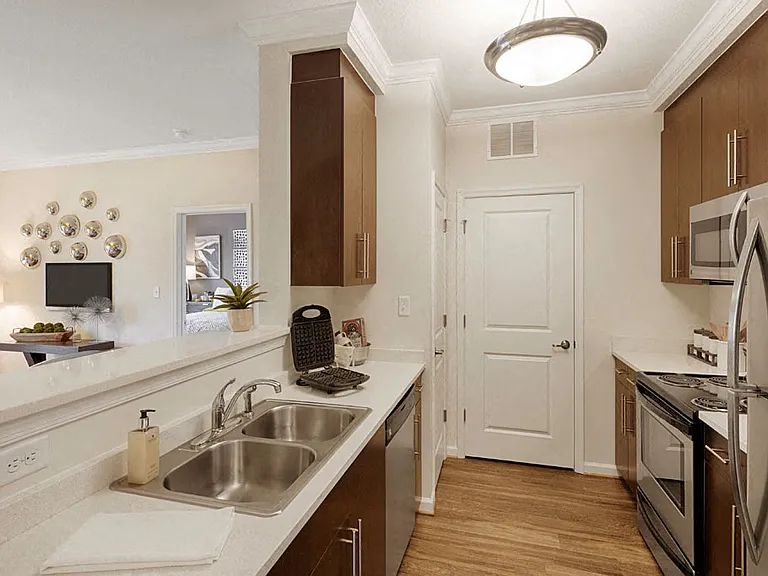 Clairmont at Jolliff Landing — Photo 20