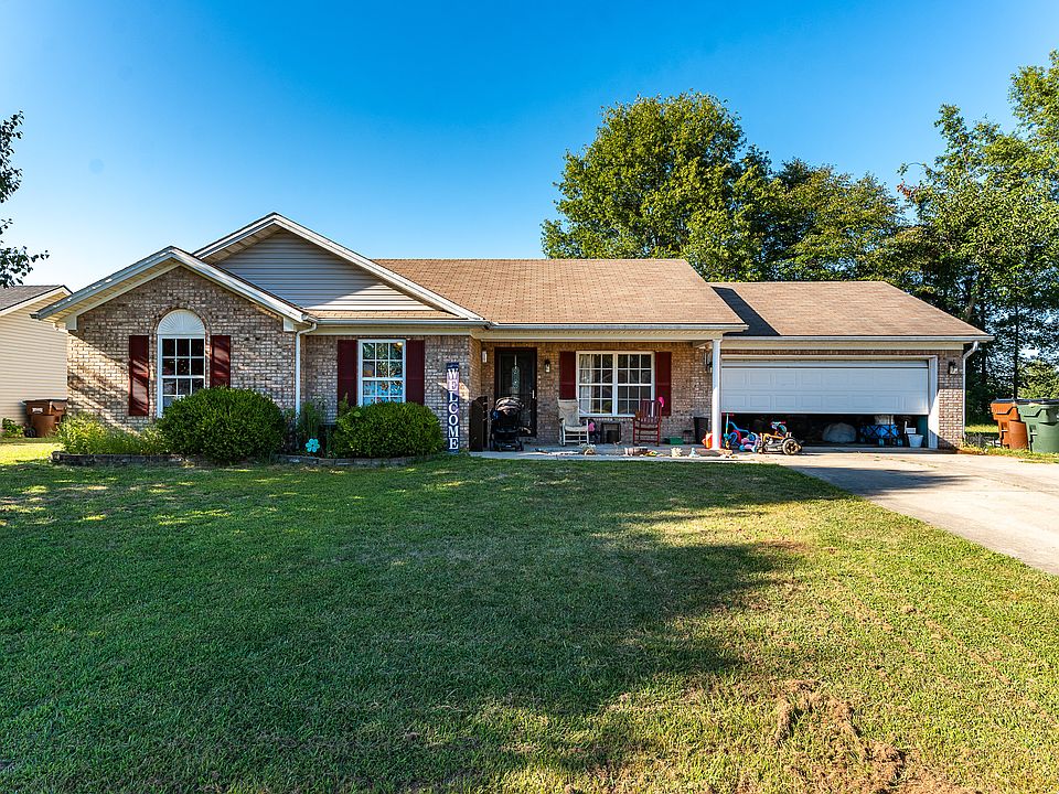 1st image of 624 E Main Street Cir
