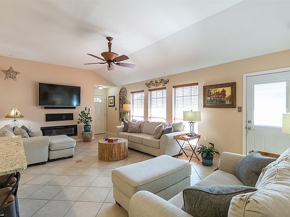 5th image of 2133 Patriot Commons Rd