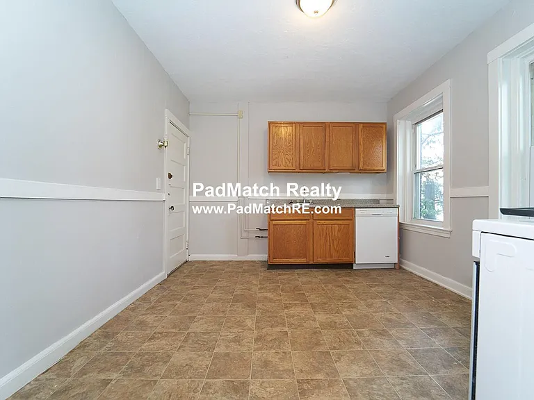 220 South St #4 — Photo 13
