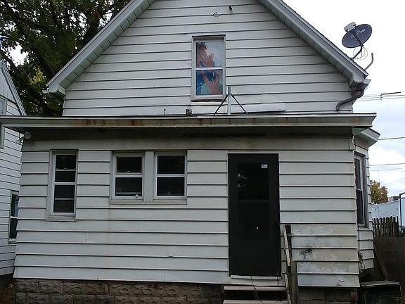2nd image of 1240 E Forrest Hill Ave