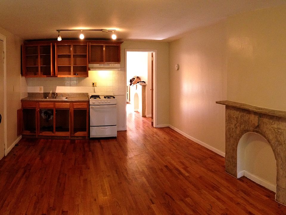 1st image of 279 Macon St APT 3