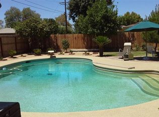 209 Hill Ave, Sanger, CA 93657