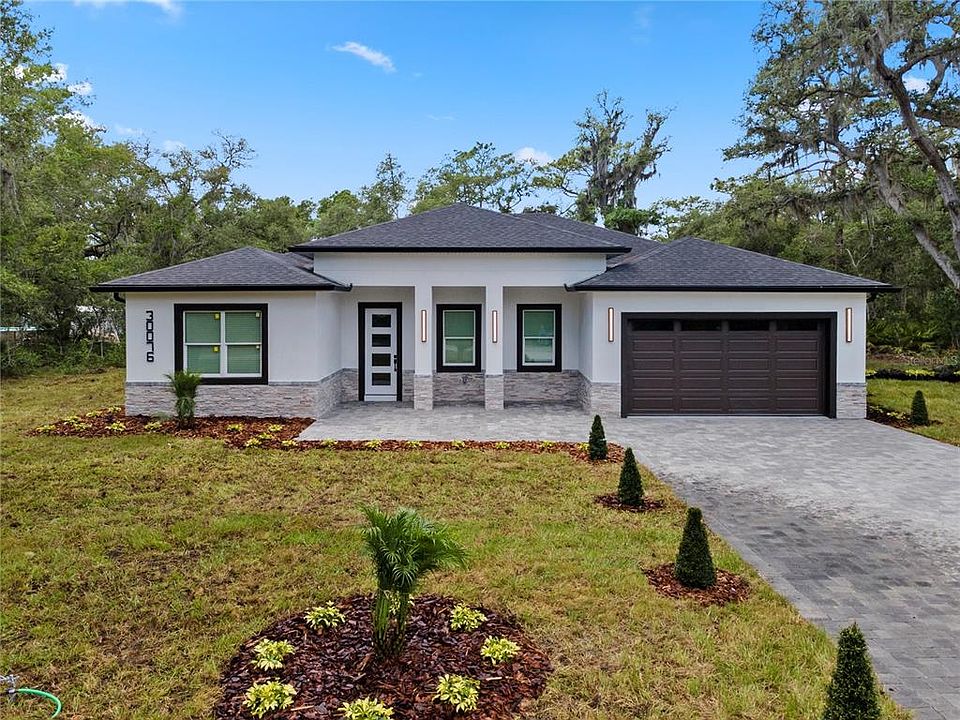 1st image of 30076 Apricot Ave