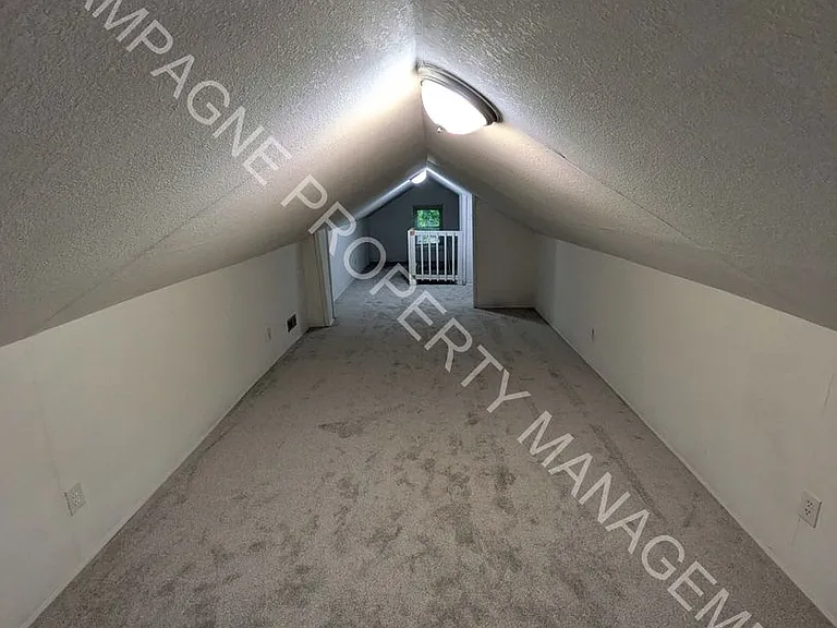 4026 Agnes Ave — Photo 16