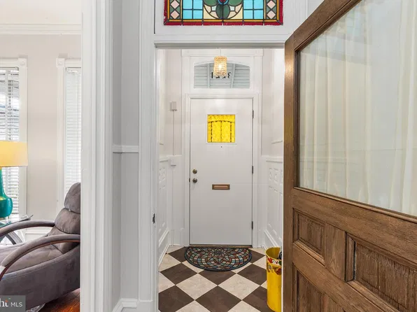3221 Haverford Ave, Philadelphia, PA 19104