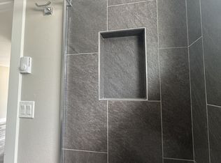 3035 64th Ave SW APT 2, Seattle, WA 98116