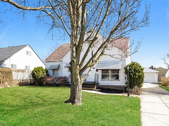 2nd image of 6045 Dunham Rd