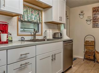 28 Enchanting Blvd E #28, Naples, FL 34112