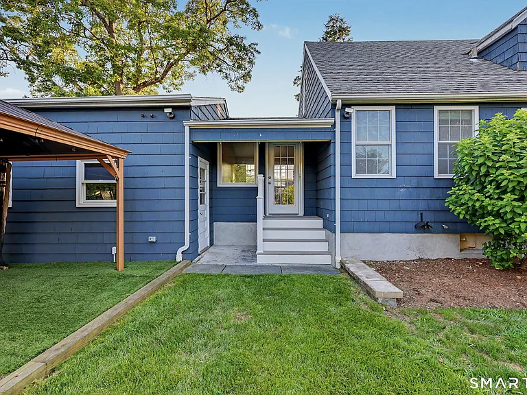 142 N Taylor Ave — Photo 33