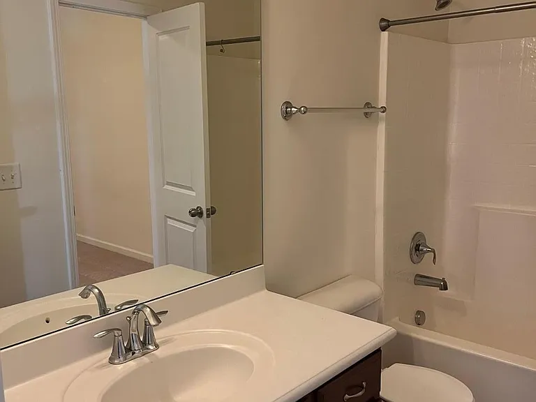 734 Silver Stream Ln — Photo 8