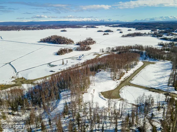 20161 W Kvichak Cir, Big Lake, AK 99652