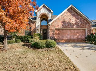 628 Price Dr, Fate, TX 75087