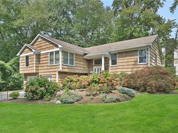 230 Oxford Road, New Rochelle, NY 10804