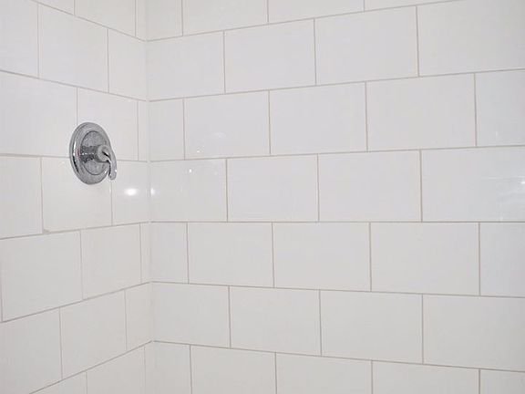 5th image of 731 Byrnes Dr APT 3