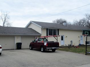 817-819 Capman St, Milton, WI 53563