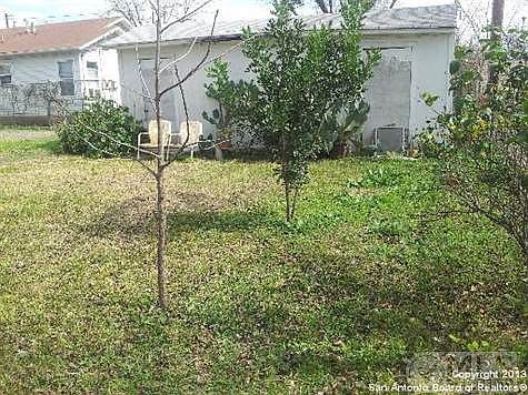 5th image of 1542 W Lullwood Ave