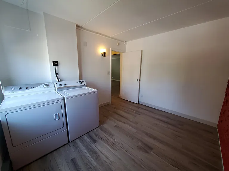 3512 Bryant Ave S #101 — Photo 10